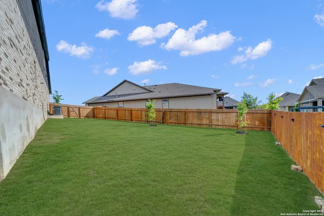 11109 Molly Run, San Antonio, TX 78254
