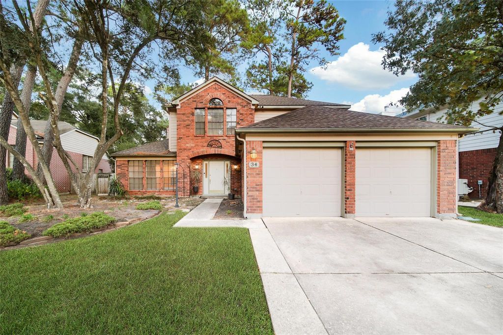 34 Village Knoll Place, The Woodlands, TX 77381