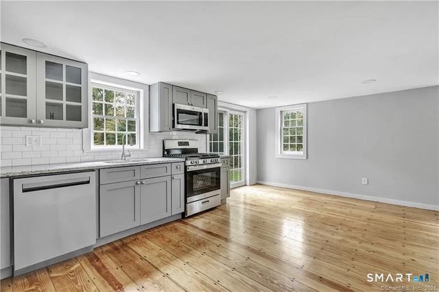 1793 Ridge Road, North Haven, CT 06473