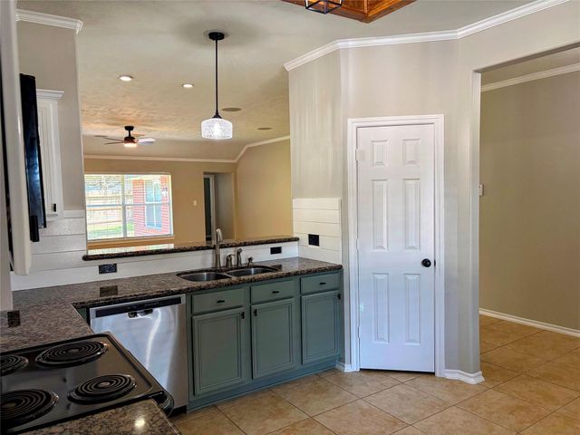 21742 Winsome Rose Court, Cypress, TX 77433
