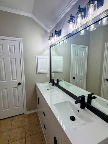 21742 Winsome Rose Court, Cypress, TX 77433
