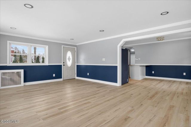 191 Fillmore Avenue, Niskayuna, NY 12304