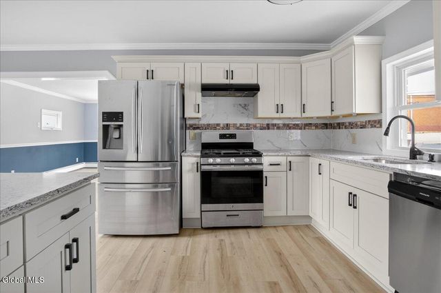 191 Fillmore Avenue, Niskayuna, NY 12304