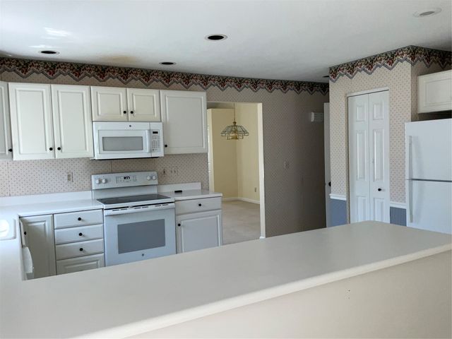 3611 BELLAIRE Drive, Erie, PA 16506