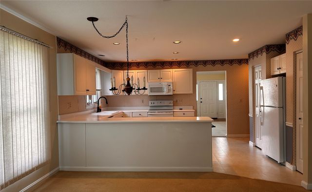 3611 BELLAIRE Drive, Erie, PA 16506