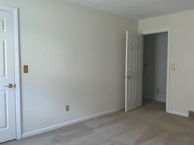 3611 BELLAIRE Drive, Erie, PA 16506