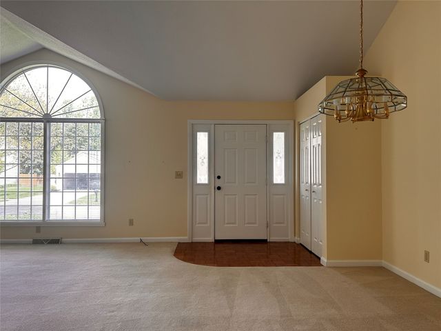 3611 BELLAIRE Drive, Erie, PA 16506