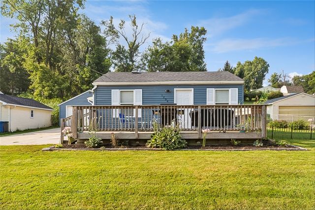 1204 Spring Street, Des Moines, IA 50315