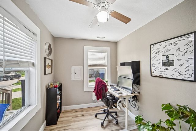 1204 Spring Street, Des Moines, IA 50315