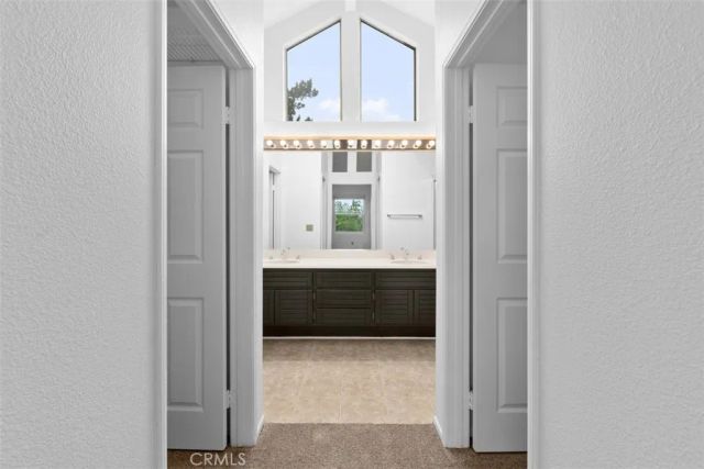 1 Damara, Irvine, CA 92614