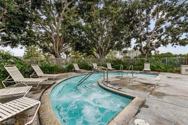 1 Damara, Irvine, CA 92614