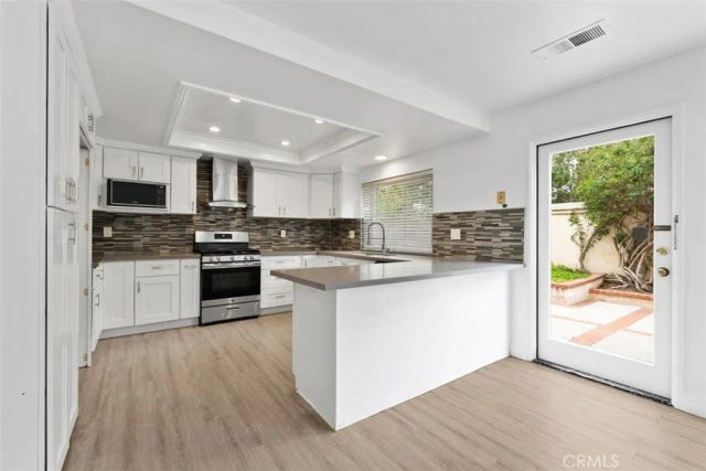 1 Damara, Irvine, CA 92614