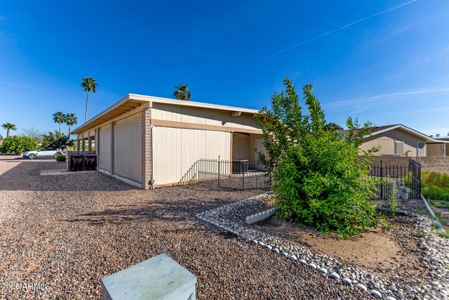 8258 E CACTUS Drive, Mesa, AZ 85208