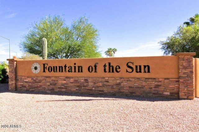 8258 E CACTUS Drive, Mesa, AZ 85208