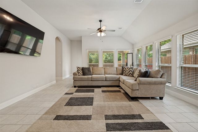 126 Martinique Drive, Lancaster, TX 75146
