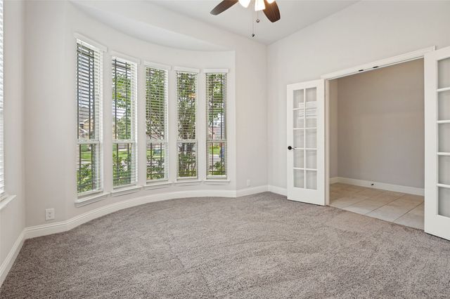 126 Martinique Drive, Lancaster, TX 75146