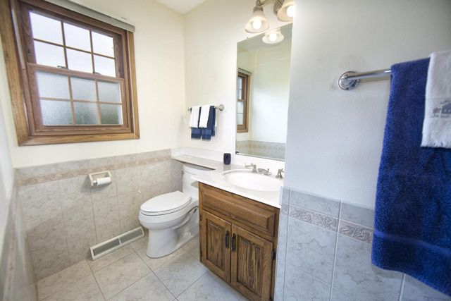 5676 Garland LANE, Greendale, WI 53129