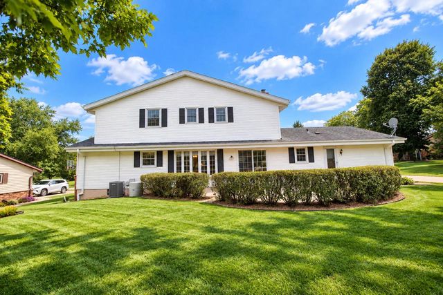 5676 Garland LANE, Greendale, WI 53129