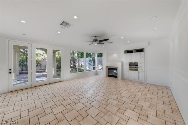 8821 MONTAGNA Drive, Las Vegas, NV 89134