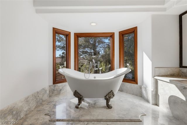 8821 MONTAGNA Drive, Las Vegas, NV 89134