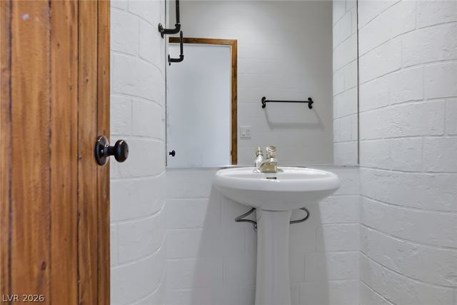 8821 MONTAGNA Drive, Las Vegas, NV 89134