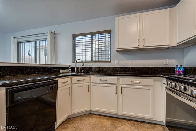 7240 Wandering Star Court, Las Vegas, NV 89131