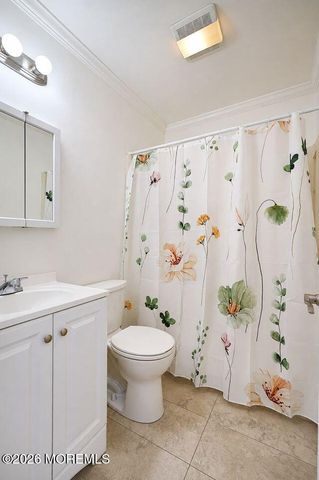 6 Ennis Drive, Hazlet, NJ 07730