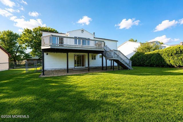 6 Ennis Drive, Hazlet, NJ 07730