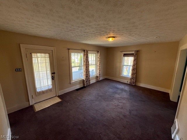 197 W State Street, Barberton, OH 44203