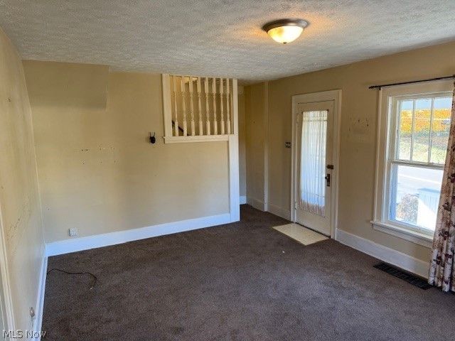 197 W State Street, Barberton, OH 44203