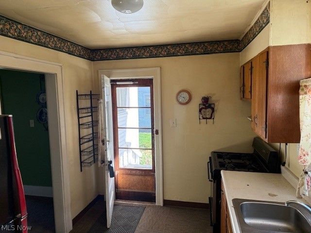 197 W State Street, Barberton, OH 44203