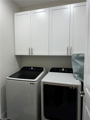 401 NE 9th ST, Cape Coral, FL 33909