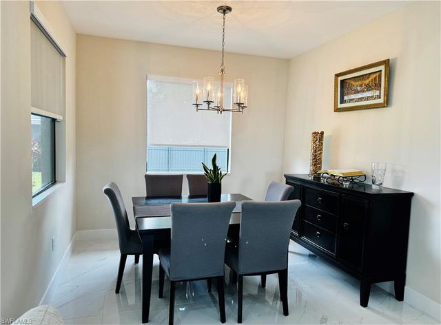 401 NE 9th ST, Cape Coral, FL 33909