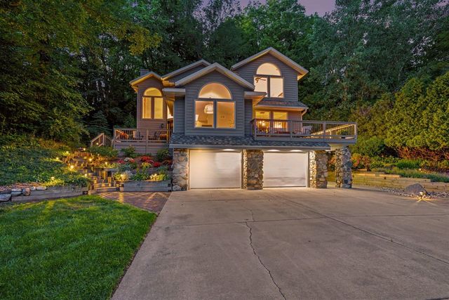 677 Tuttle Road, Baroda, MI 49101