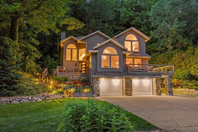 677 Tuttle Road, Baroda, MI 49101
