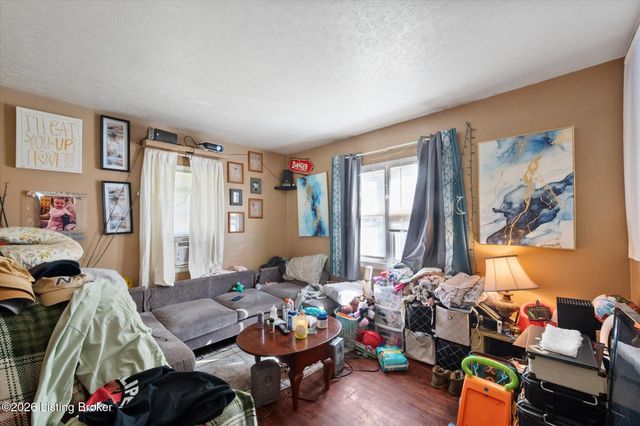 4925 Southside Dr 5, Louisville, KY 40214