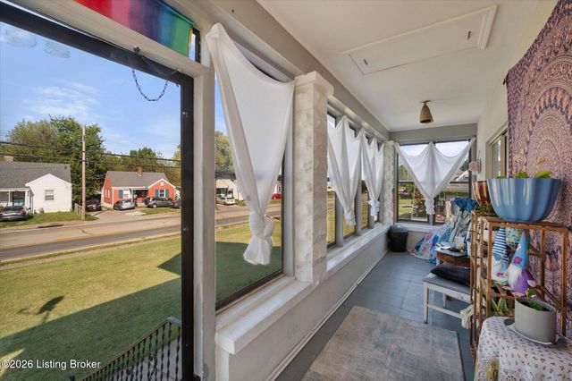 4925 Southside Dr 5, Louisville, KY 40214