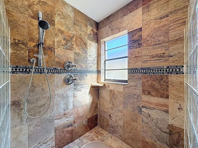 6910 DAUBON COURT, New Port Richey, FL 34655