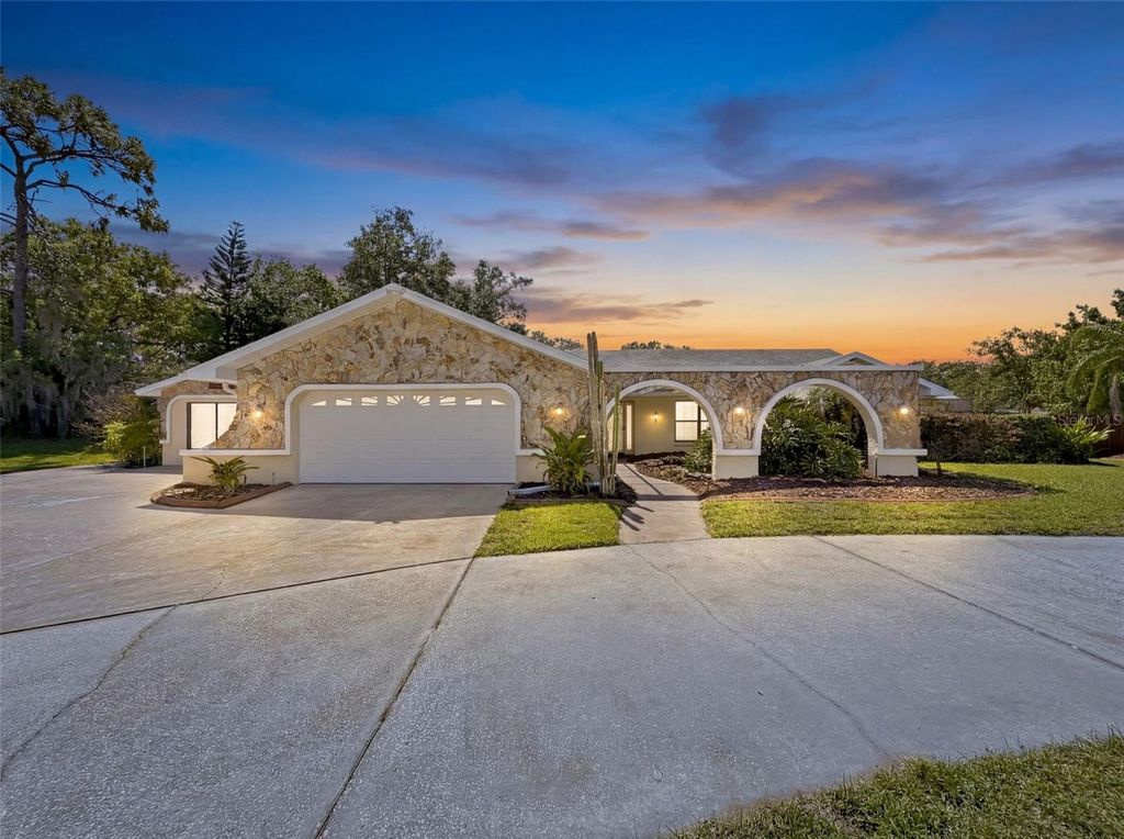 6910 DAUBON COURT, New Port Richey, FL 34655