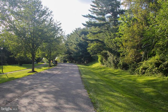 9915 RITCHIE DR, Ijamsville, MD 21754