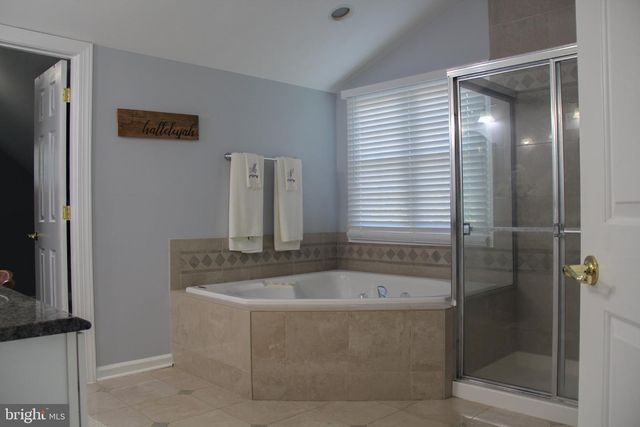 9915 RITCHIE DR, Ijamsville, MD 21754