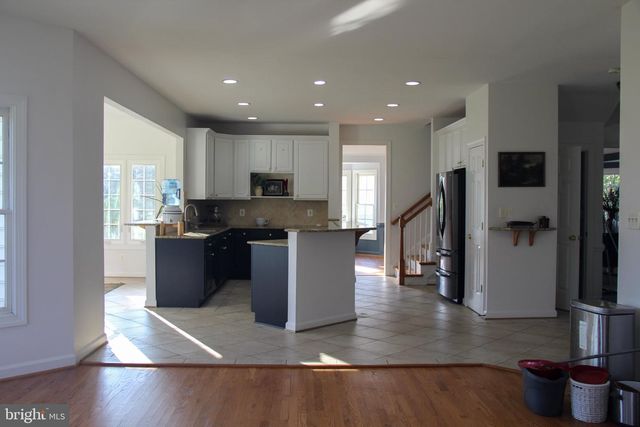 9915 RITCHIE DR, Ijamsville, MD 21754