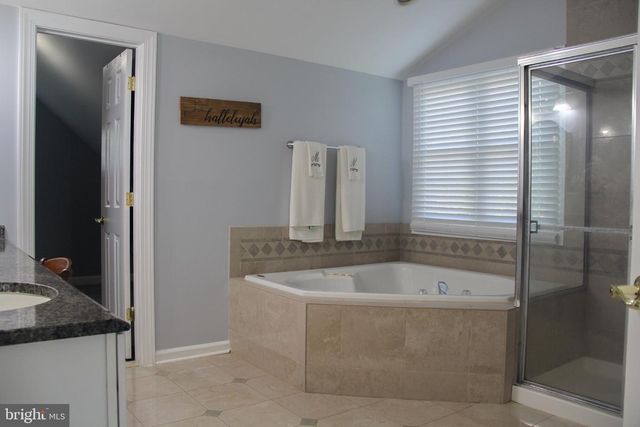 9915 RITCHIE DR, Ijamsville, MD 21754