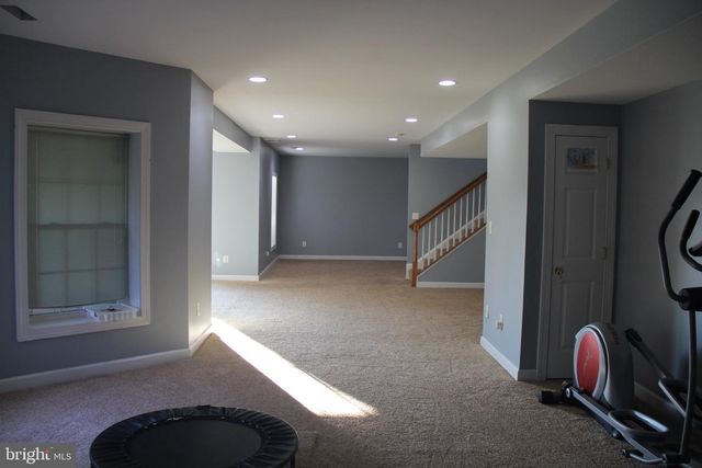 9915 RITCHIE DR, Ijamsville, MD 21754