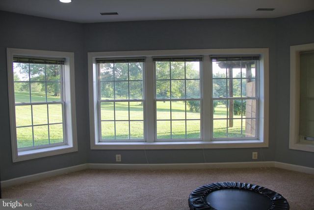 9915 RITCHIE DR, Ijamsville, MD 21754