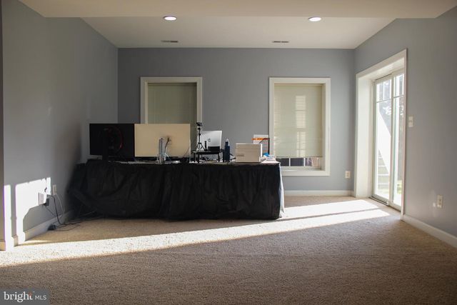 9915 RITCHIE DR, Ijamsville, MD 21754