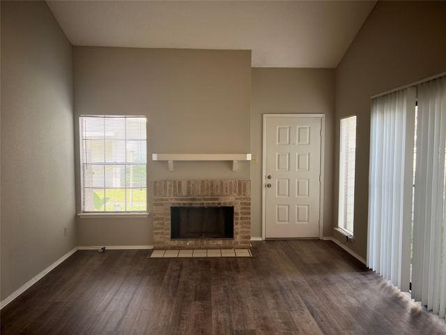 6211 Ludington Drive 21-909, Houston, TX 77035
