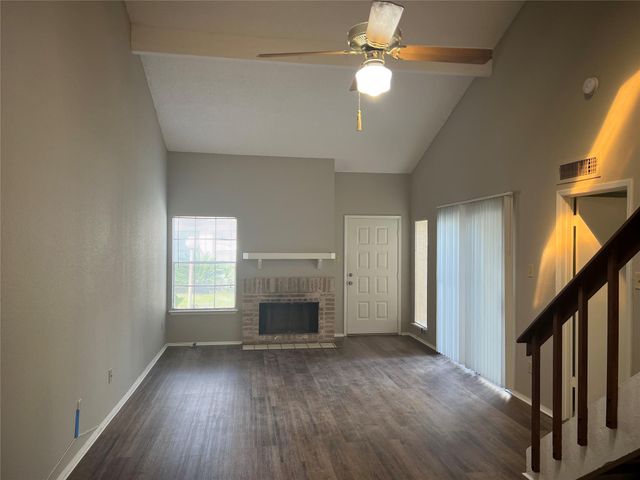 6211 Ludington Drive 21-909, Houston, TX 77035