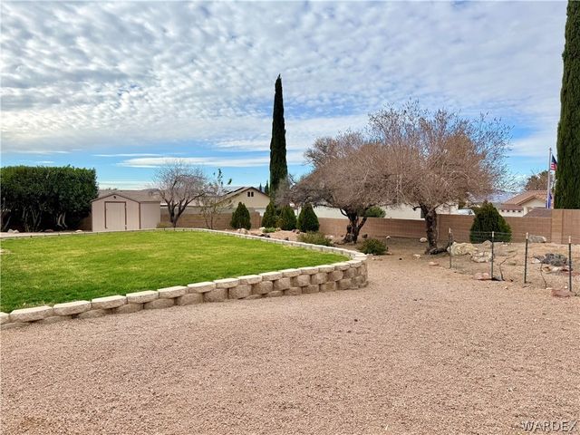 4235 Rising Sun Avenue, Kingman, AZ 86401