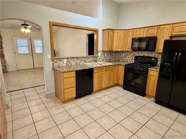 4235 Rising Sun Avenue, Kingman, AZ 86401